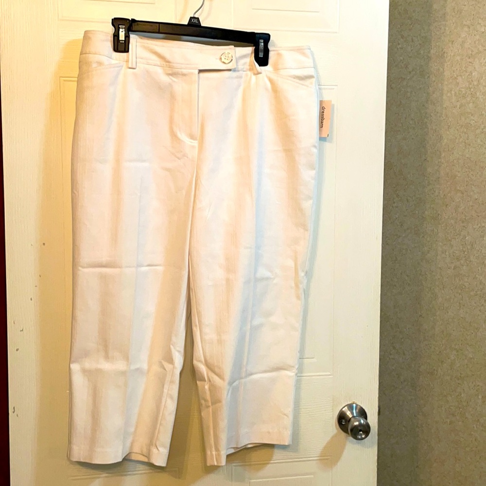 Dressbarn women’s white cropped dress pants size 16 petite